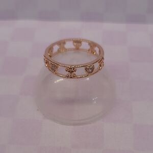 Delicate Rose Gold Heart Gingerbread Man Accent Band Ring